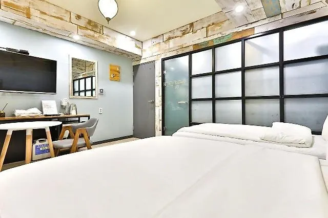 Motel Busan Gwang An Ri Hy Realty Hotel