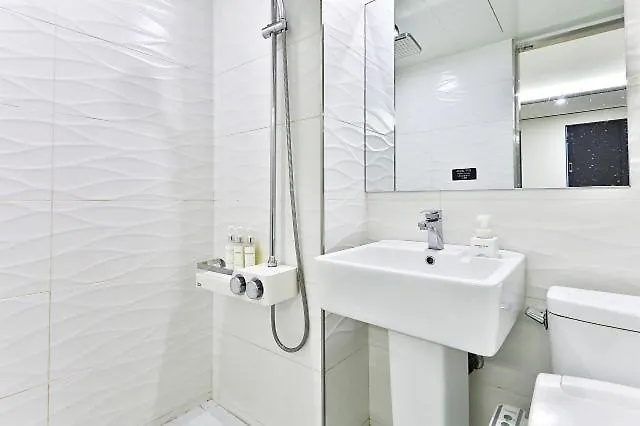 Busan Gwang An Ri Hy Realty Hotel モーテル